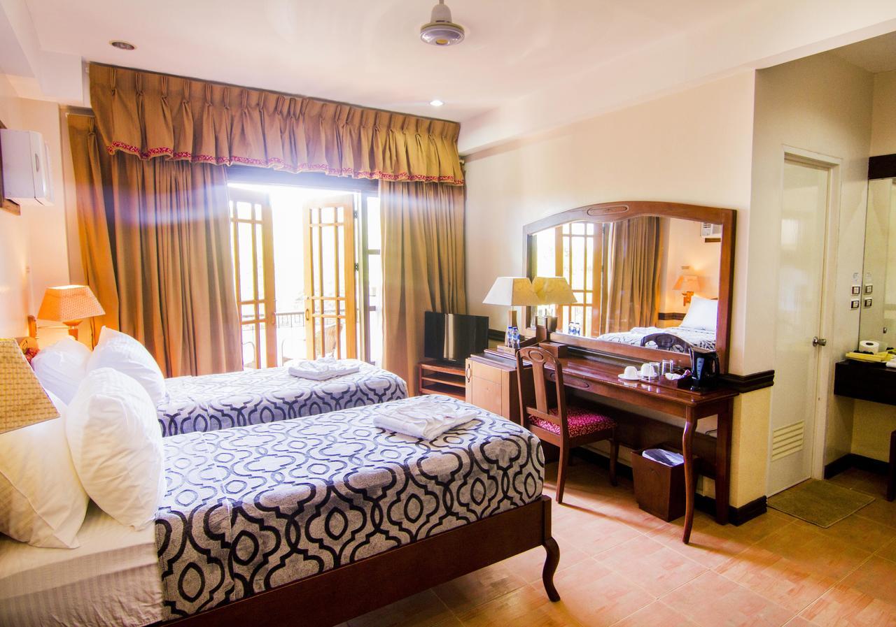 จีส์ แกรนด์ รีสอร์ต แอนด์ คอนเวนชั่น เซ็นเตอร์ Bed & Breakfast ปางเลา ภายนอก รูปภาพ