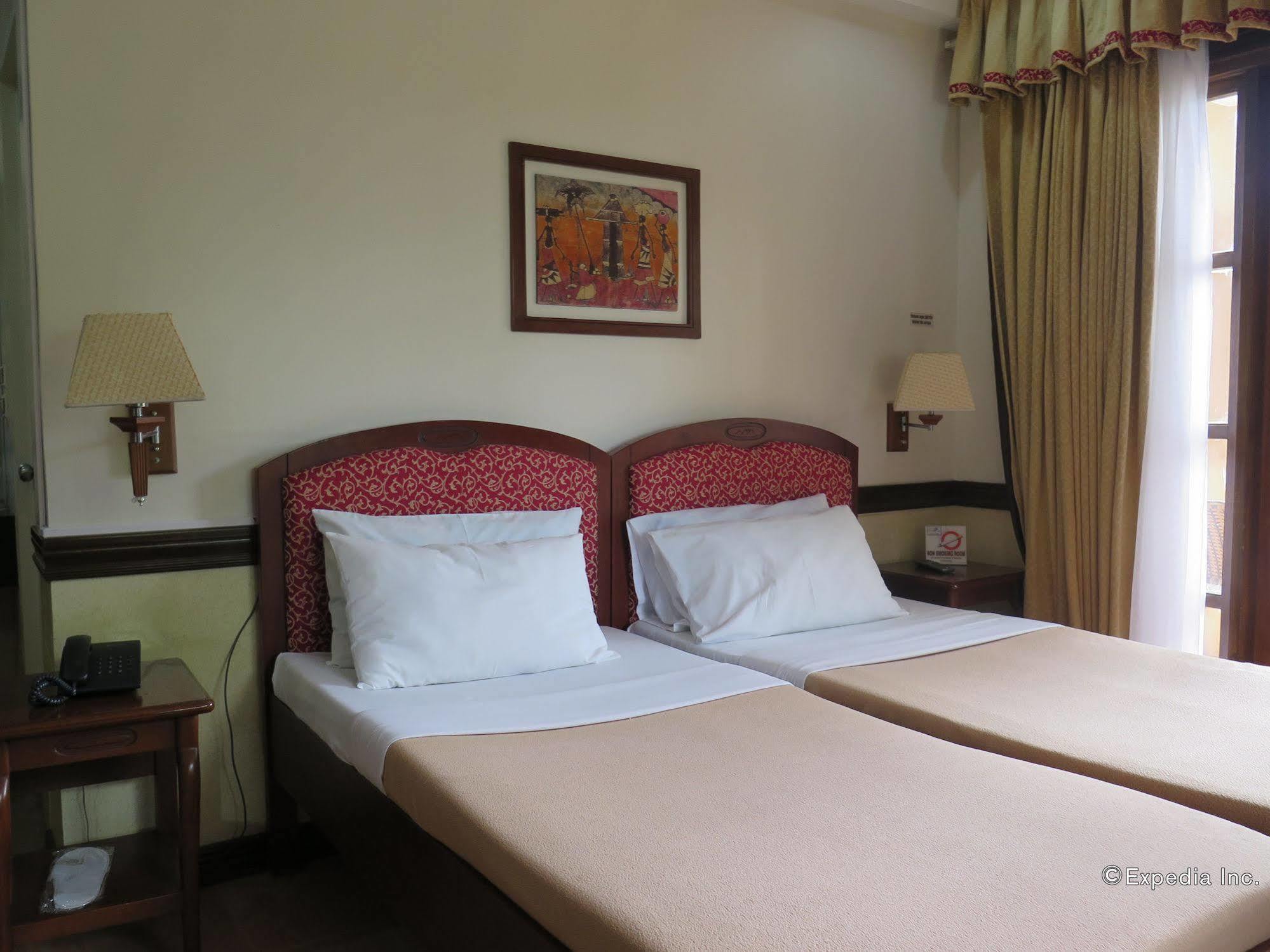 จีส์ แกรนด์ รีสอร์ต แอนด์ คอนเวนชั่น เซ็นเตอร์ Bed & Breakfast ปางเลา ภายนอก รูปภาพ