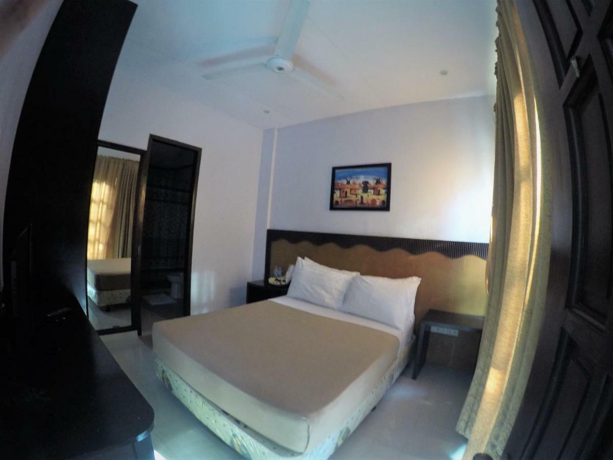 จีส์ แกรนด์ รีสอร์ต แอนด์ คอนเวนชั่น เซ็นเตอร์ Bed & Breakfast ปางเลา ภายนอก รูปภาพ